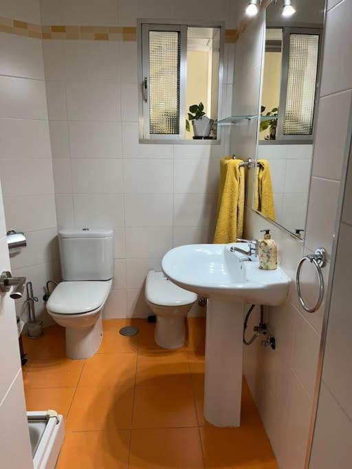 Triana Family Suites Sevilla Exteriér fotografie